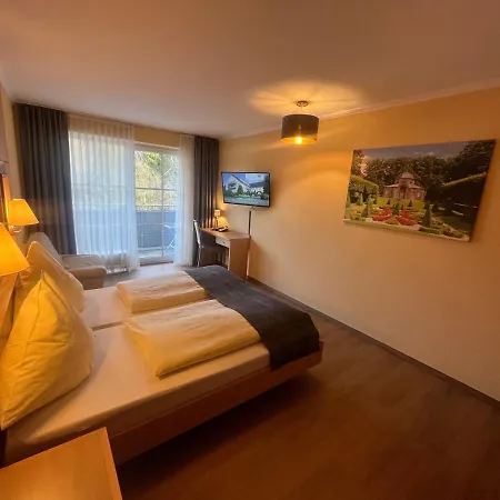 Schoenfelder Hof Hotel