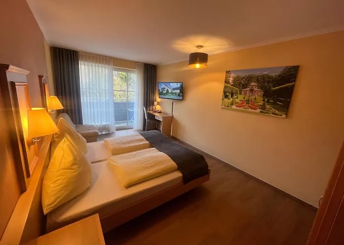 Schoenfelder Hof Otel
